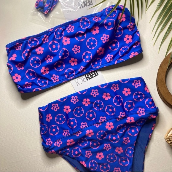 Beach Riot Wavy Floral Kelsey Bandeau Swim Bikini Top | Highway High Rise Bottom - Picture 3 of 15